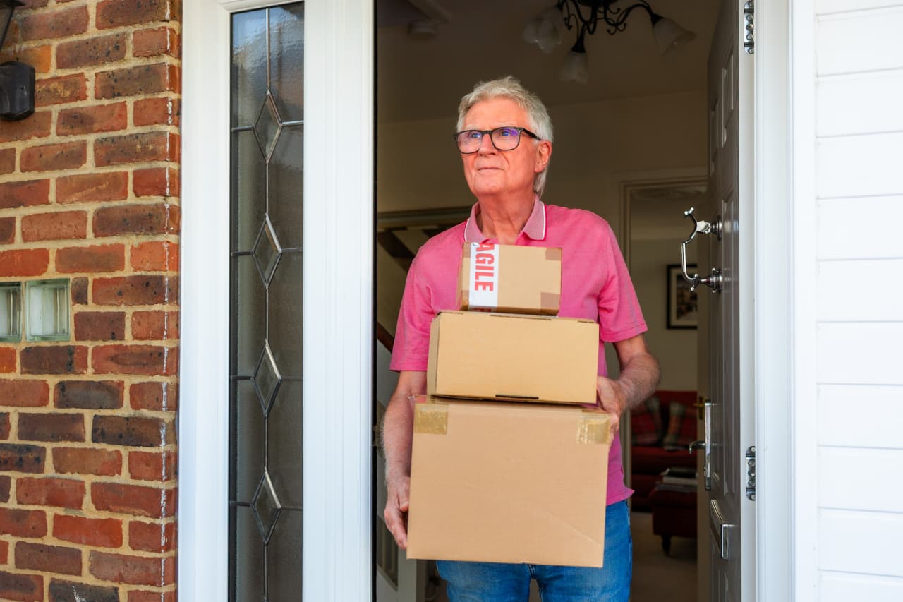 My father-in-law, 81, sold his $75,000 home and paid off his daughter’s $50,000 debt. What happens to him now? — MarketWatch, Los Angeles Business news