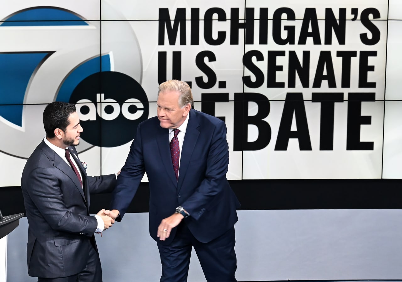 A bigger-than-expected win for Democrats in the midterms could deliver ‘short-lived weakness’ for stocks, strategists say — Los Angeles Business news