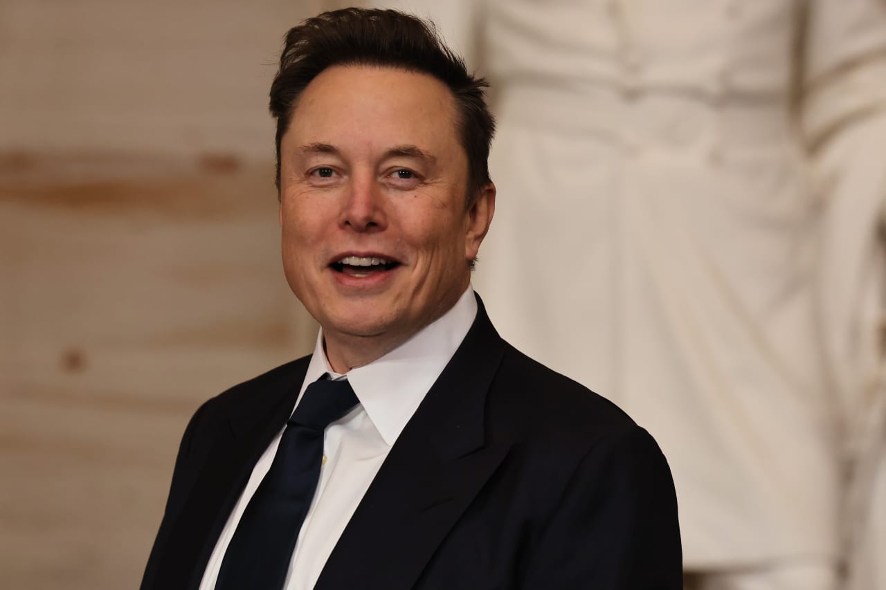 Musk says SpaceX landed a $40 billion debt deal — and forecasts doom for some AI rivals — MarketWatch, Los Angeles Technology news