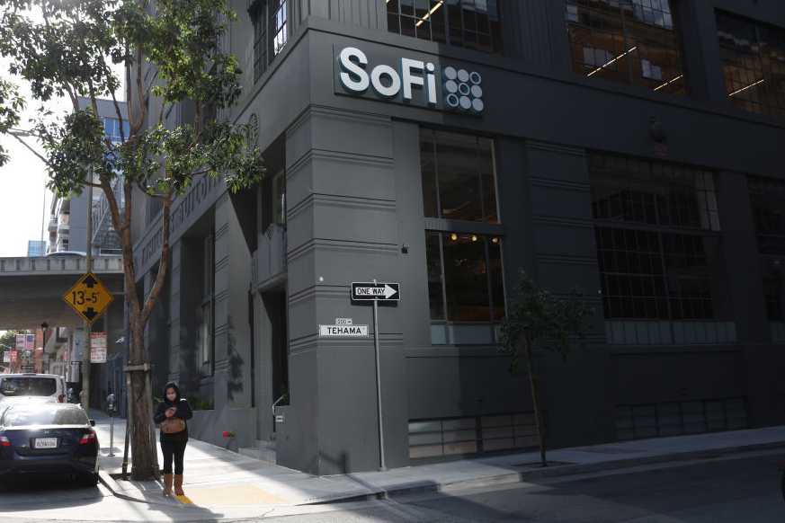 SoFi’s stock climbs as lending surge drives an earnings beat and rosy outlook — Los Angeles Business news