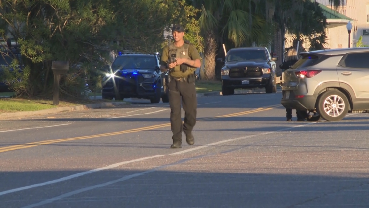 St. Marys businesses deal with lost business after suspicious package investigation — First Coast News Local, Los Angeles Business news